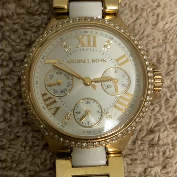 Michael Kors Watch - Picture 2 of 5